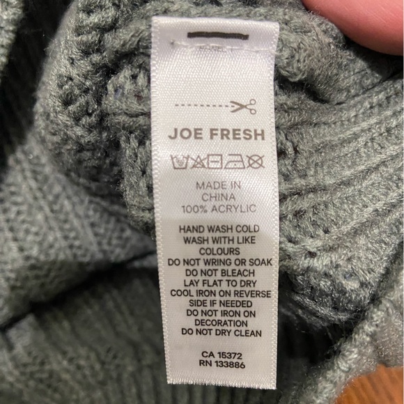 Joe Fresh Pearl stuffed grey cable knit sweater - Picture 4 of 4